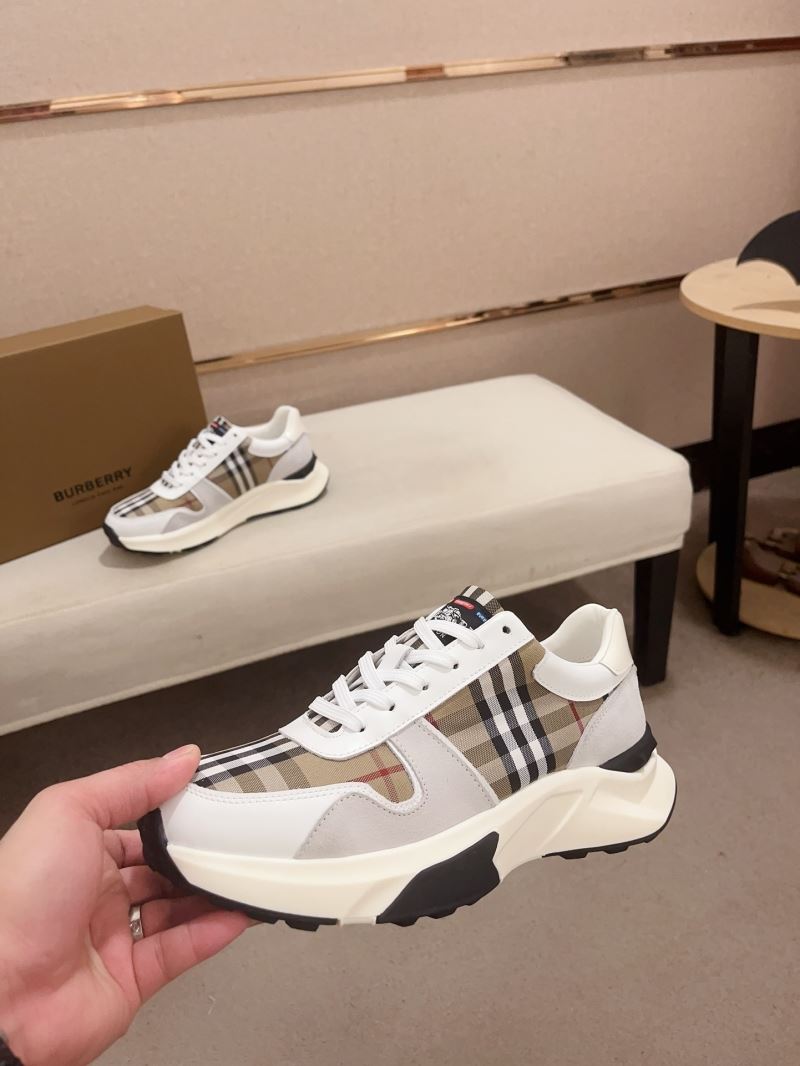 Burberry Low Shoes